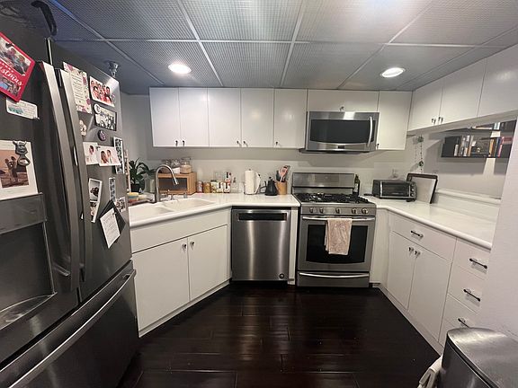 3rd image of 11630 Chenault St #12