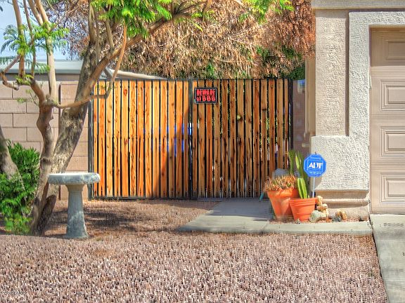 4th image of 1218 E Wahalla Ln