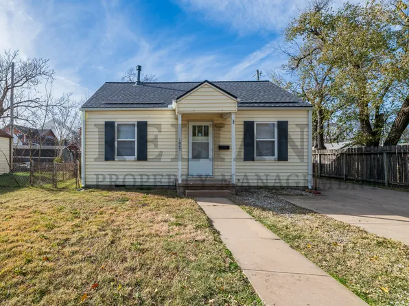 1047 S Glenn St, Wichita, KS 67213