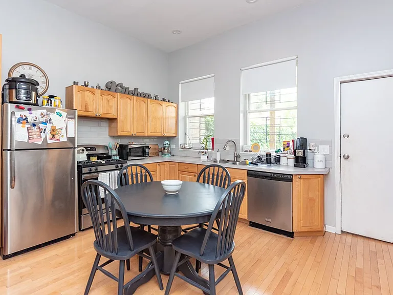 1350 N Wolcott — Photo 8