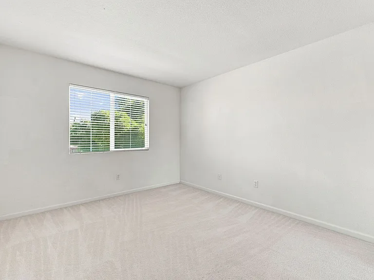 5486 Benttree Way — Photo 22