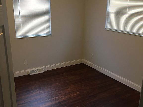 2nd image of 255 Merravay Dr