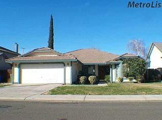 1011 Munchkin Dr, Modesto, CA 95351