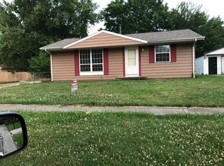 3309 York Dr, Champaign, IL 61821