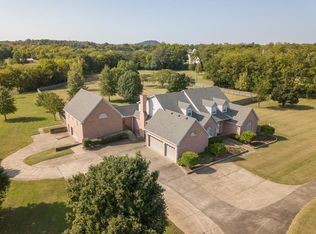 166 Saint Blaise Ct, Gallatin, TN 37066