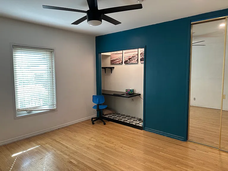 3447 Community Ave — Photo 22