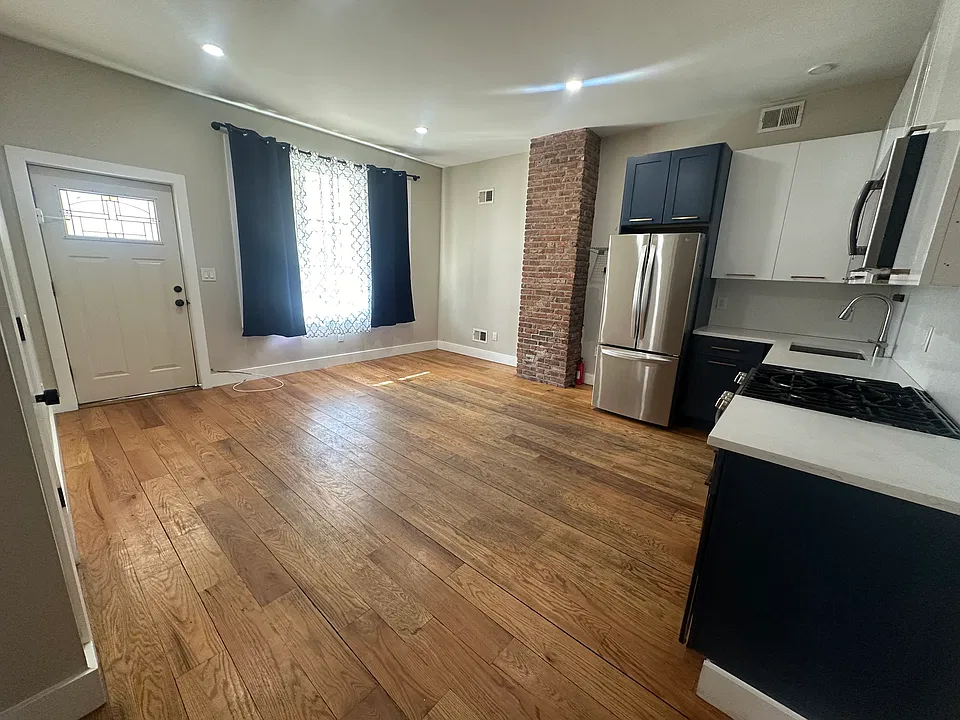 90 Graham St #2F