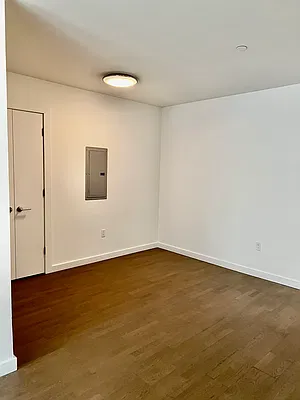 Rented by Modern Spaces | media 6