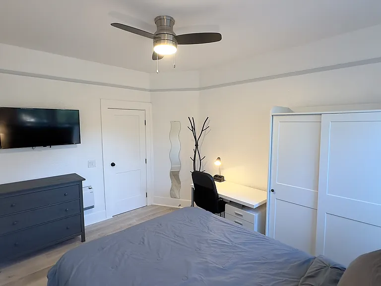 1343 C St #5A — Photo 9