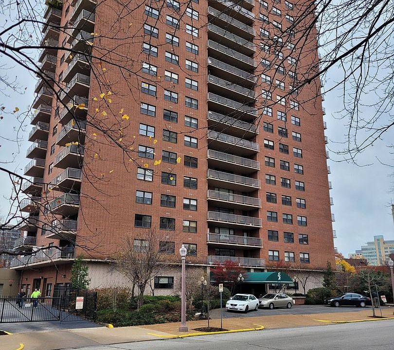 1st image of 4466 W Pine Blvd #8B-8