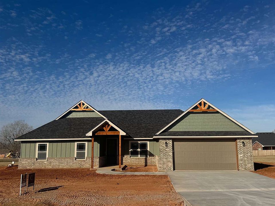 1st image of 237 Weaver Way