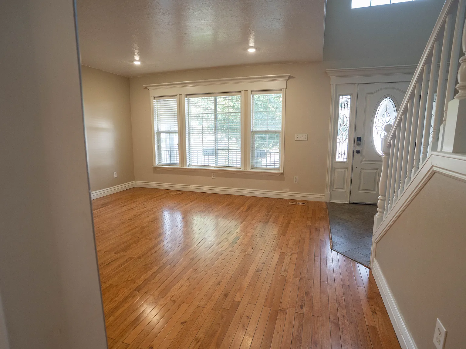 1687 N 2560 W — Photo 4