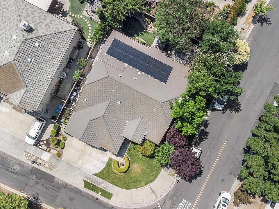 1st image of 994 Country Glen Ln