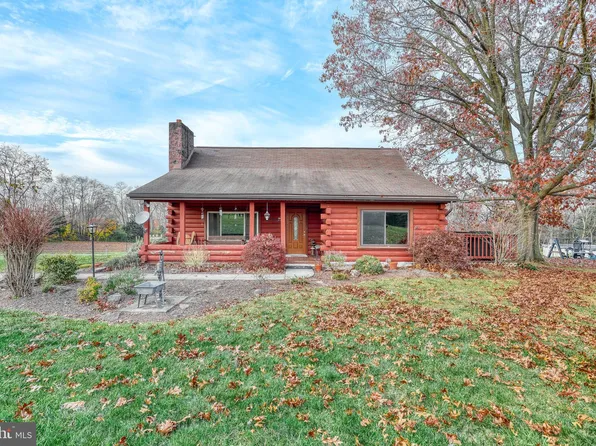 285 Pleasant View Dr, Etters, PA 17319