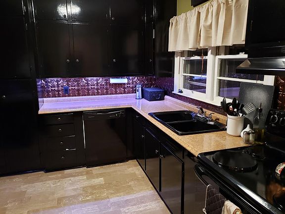 4th image of 712 Prospect Hill Dr