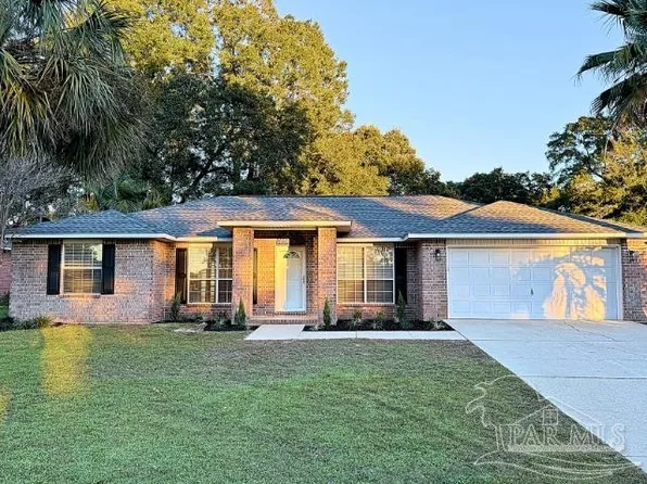 4728 Ridge Pointe Dr, Pace, FL 32571