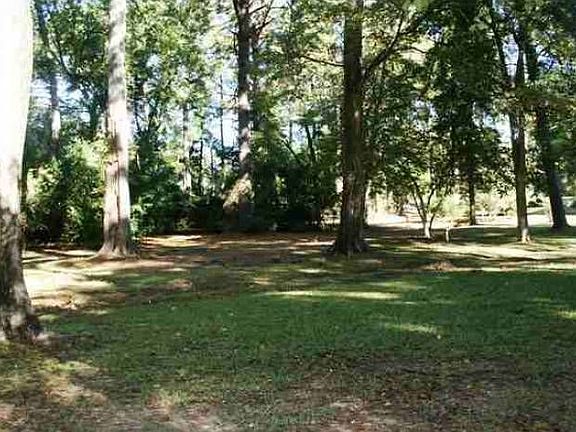 Beautiful acreage!