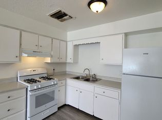 332 Grove St SE #1, Albuquerque, NM 87108