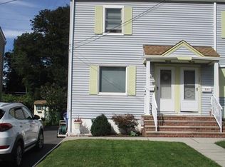 533 Olive Pl, Woodbridge, NJ 07095