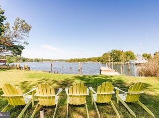 330 Arbutus Dr, Edgewater, MD 21037