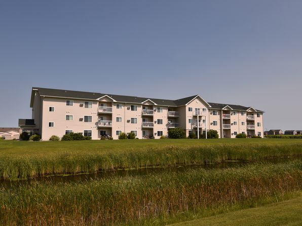 1009 3rd Ave NE APT 102