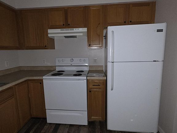 3rd image of 1116 W Webster St #A