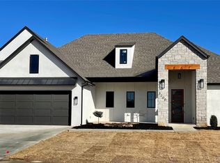 3200 W Union Ct, Broken Arrow, OK 74011