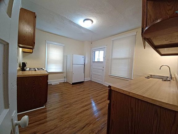 3rd image of 1601-03 5th Ave #1603-1E