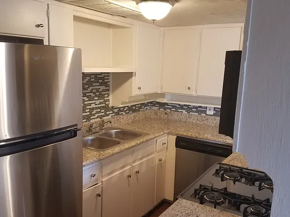 2428 Louise St, Denton, TX