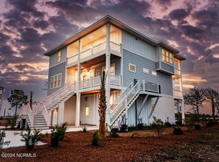 110 Key Largo Dr, Hampstead, NC 28443