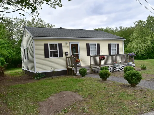 34 Joliet Court, Groton, CT 06340