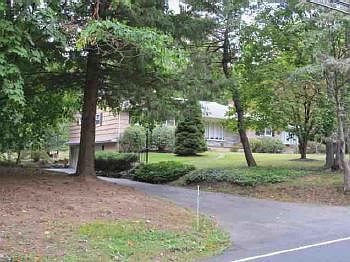2nd image of 69 King George Rd