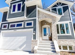 6593 N Tahoma Ave, Chicago, IL 60646