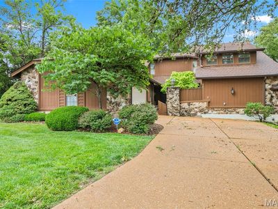 5401 Green Cedar Way, Saint Louis, MO, 63128