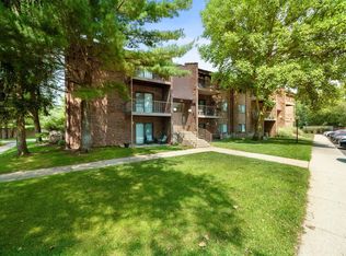 1434 Marigold Way APT 122, South Bend, IN 46617