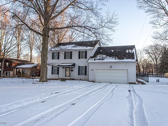 2nd image of 3845 Edinburgh Dr