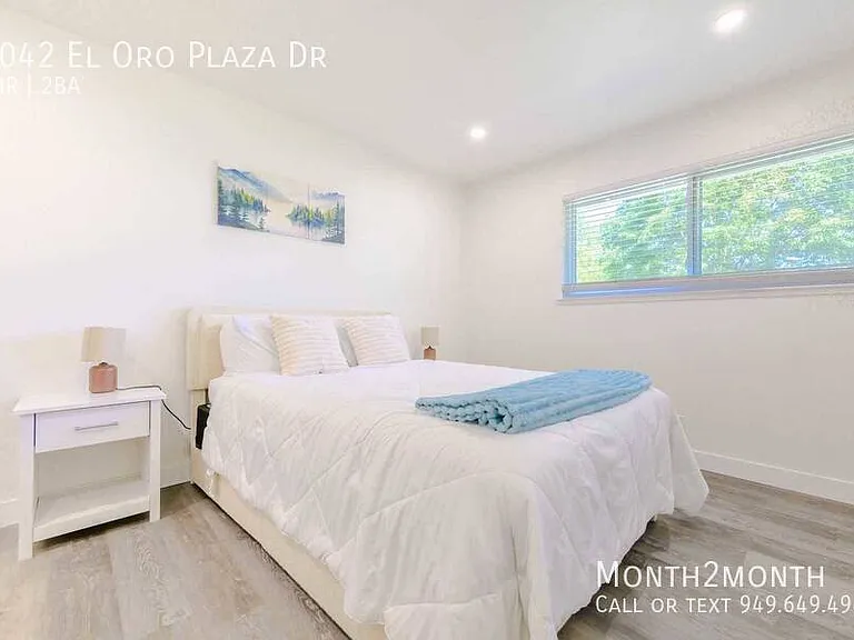 9042 El Oro Plaza Dr — Photo 20