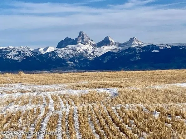 8573 Inglin Ridge Rd, Tetonia, ID 83452