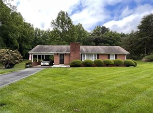 719 Hudson St, Winston Salem, NC 27105