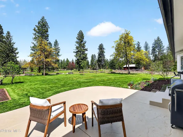 5819 E Roger Dr, Post Falls, ID 83854