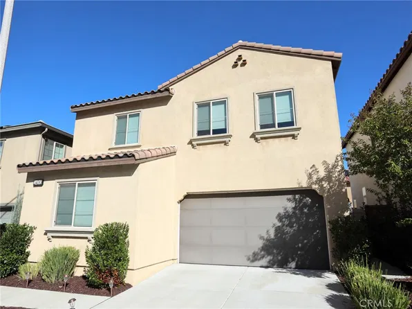 24010 Raptor Way, Lake Elsinore, CA 92532