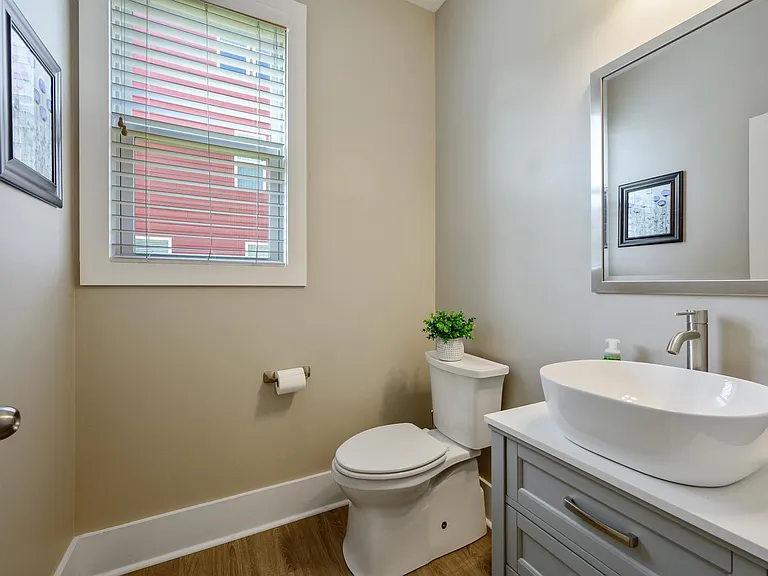 204 Diggory Dr — Photo 33