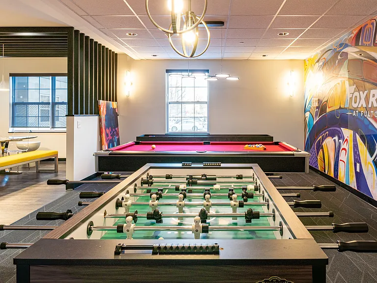 Flexible space for games, chats, and downtime.