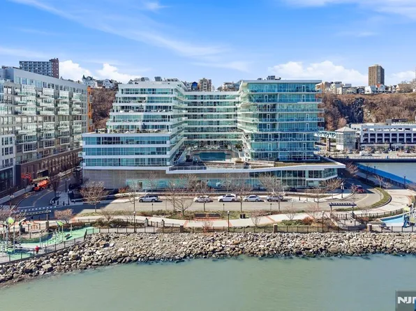 800 Ave At Port Imperial Blvd APT 1010, Weehawken, NJ 07086