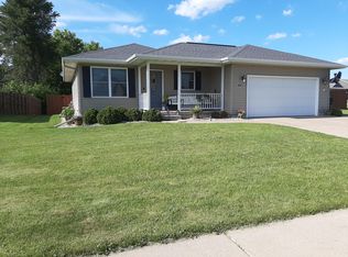 624 Mubarak St, Tomah, WI 54660