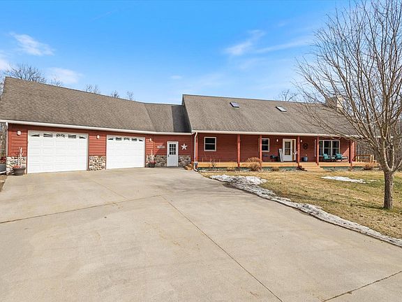 2nd image of 29584 Sunny Beach Rd