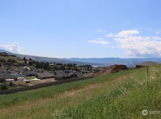 91 Sunny Meadows Loop, Wenatchee, WA 98801
