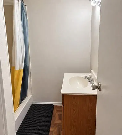 1 bed, 305 sqft, $600 — Photo 2