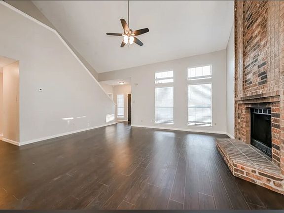 2nd image of 1202 Smith Dr