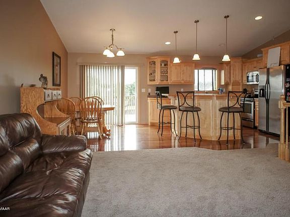 4th image of 1911 Street Cir S #35